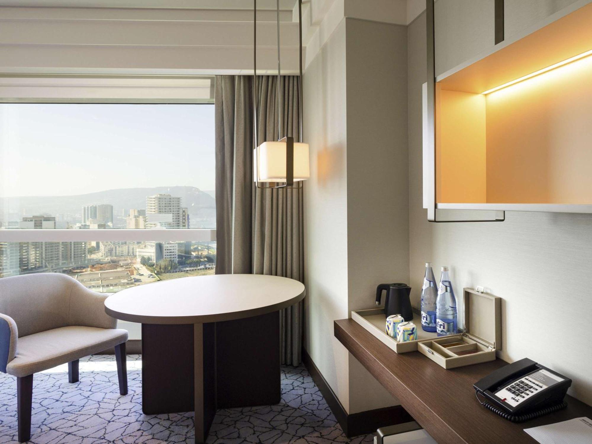 Hotel Oran Bay Managed By Accor Ngoại thất bức ảnh